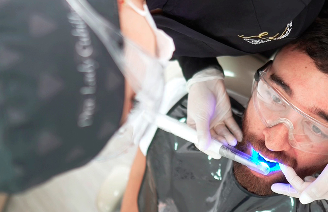 Implantes Dentales & Carga Inmediata en Armenia